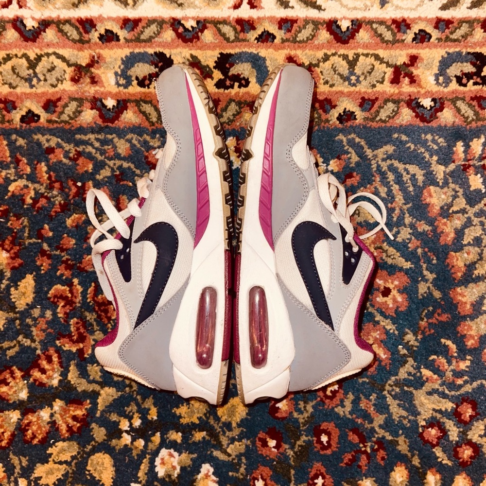 Nike Air Max Correlate Shoes Women’s Size 8